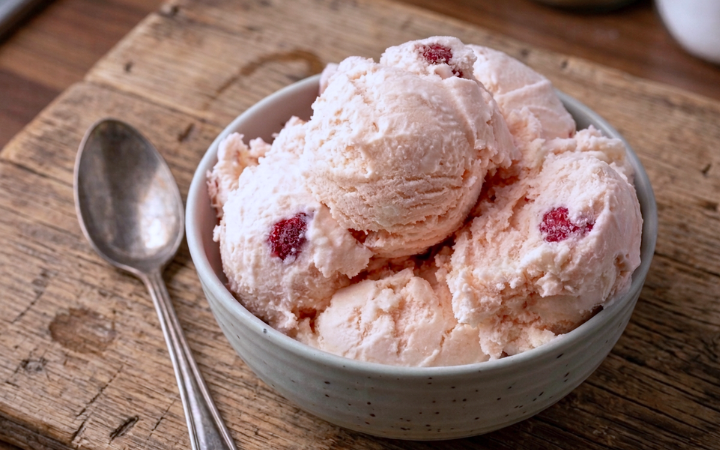 Homemade Strawberry Earl Grey Ice Cream Recipe