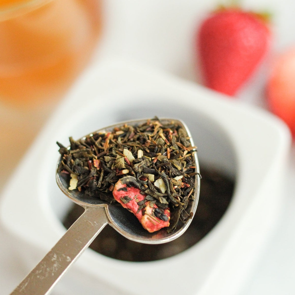 Tropical Vacation Green Tea (Strawberry - Coconut)